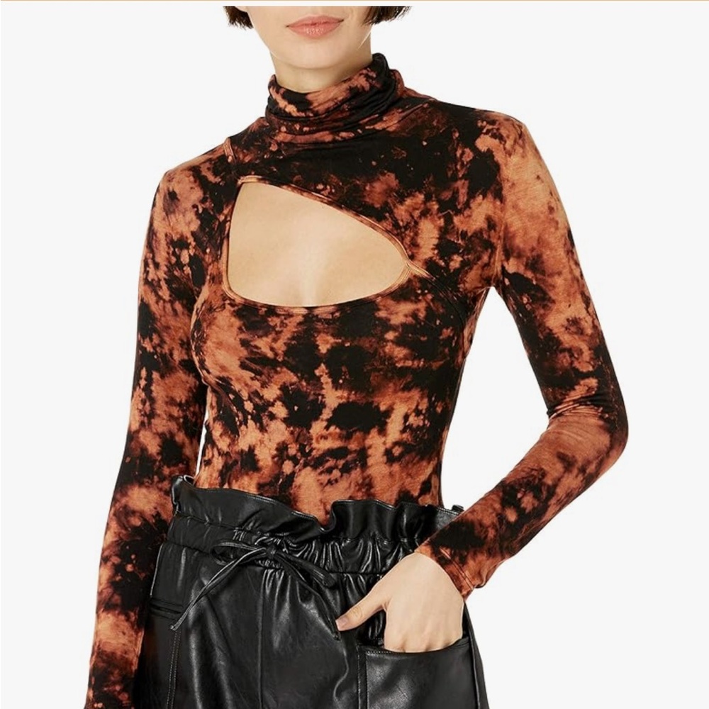 Kendall & Kylie Women’s Turtleneck Bodysuit with Cut Out - Amazon Exclusive